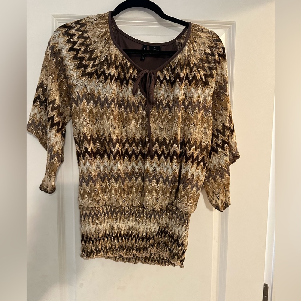 Women’s New Directions top size Large.